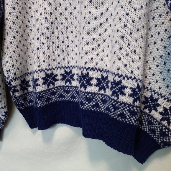 Vintage Men's Blue White Nordic Fair Isle Winter Knit Sweater  LG (T-346) - Picture 5 of 11